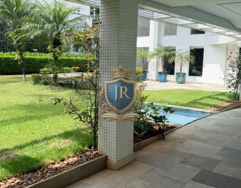 Apartamento com porteira fechada